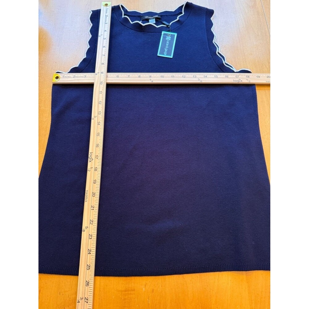 NWT Cable & Gauge Navy Sleeveless Crew Sweater Vest Tank White Scallop Trim XL - Picture 6 of 6